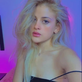 Sue Sandra profile image