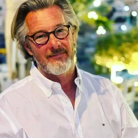 Lewis Richard profile image