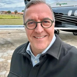 Robert Williams profile image