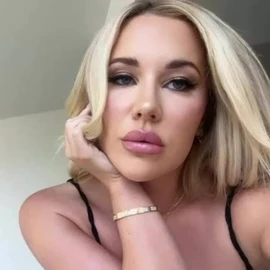 Sandra Kate profile image