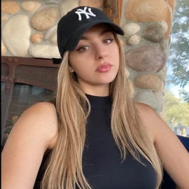 carly jane profile image