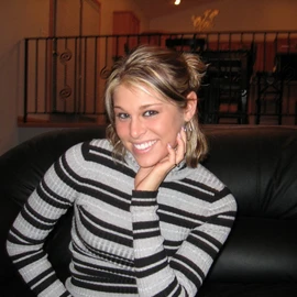 Lilian Villa profile image