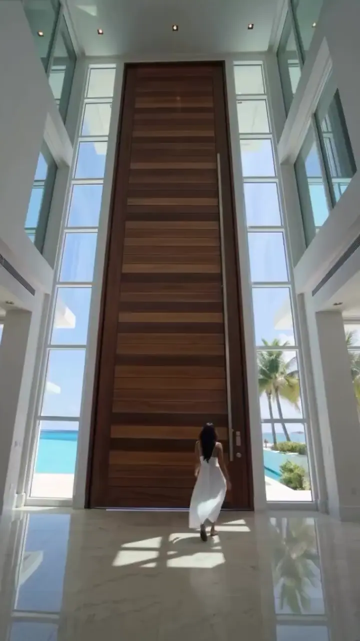 What the door?!? | Faxo