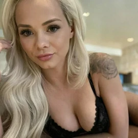 Jennifer James profile image