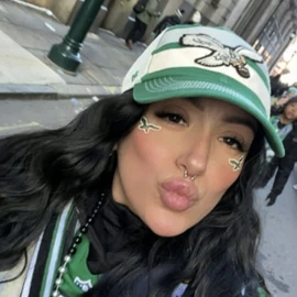Jenny Cummings profile image
