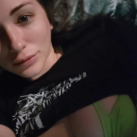 Sarah e profile image