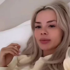 Elsa Mary profile image