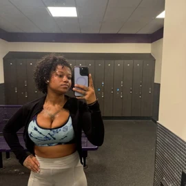 Alice smith profile image