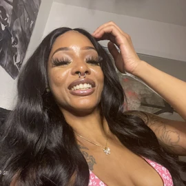 Elle Williams profile image