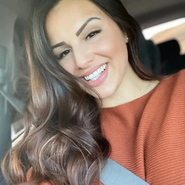 Almeida Clara profile image