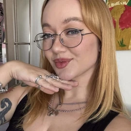 Anita laren profile image