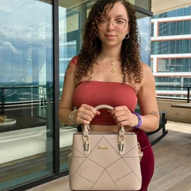 Hannah Raymond profile image