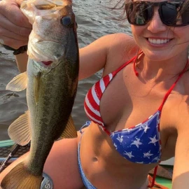 Hannah Barron profile image