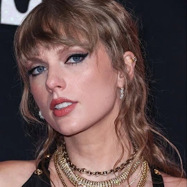Taylor Swift profile image