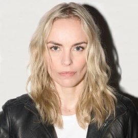 Nina hoss profile image