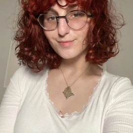 Sandra Molly profile image