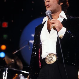 Tom Jones profile image