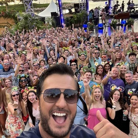 Luke Bryan profile image