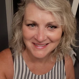 Danielle Thomas profile image