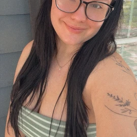 Lisa hahana profile image