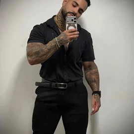 James Leonidas profile image