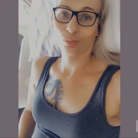 Mariana Laura profile image
