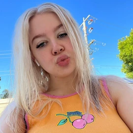 ADELE ANNA profile image