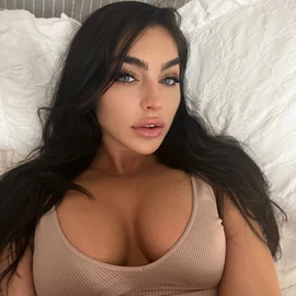 Olivia Riley profile image