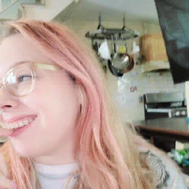 Linda Chris profile image