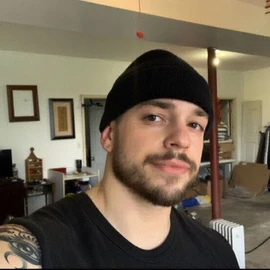 lucky James profile image