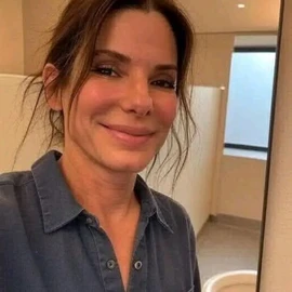 Sandra Bullock profile image