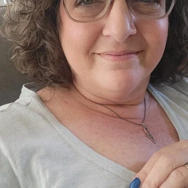 Reese Lois profile image