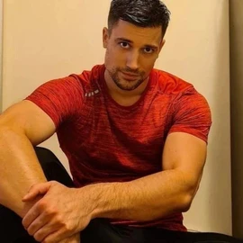 Leo Andersen profile image