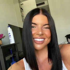 Sandra James profile image