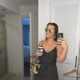 Angie Herry profile image