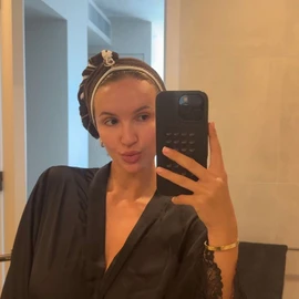 Victoria Campbell profile image