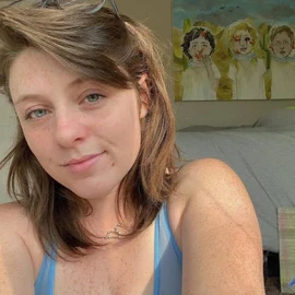 Vivian Keith profile image