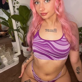 Rose cameel Janet profile image