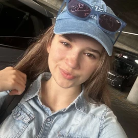 Karolina Protsenko profile image