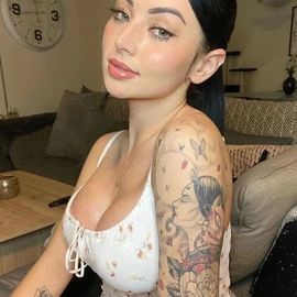 Enna Favy profile image