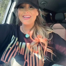 Becca Lynn profile image