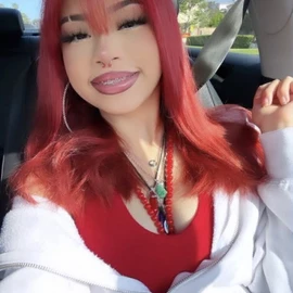 Tayler hills profile image