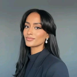 Chloe Robinson profile image