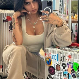 Bekky Smith profile image