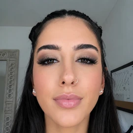 @YINYLEON90 laura profile image