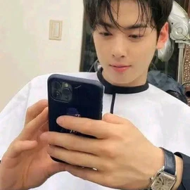 Chaeunwoo profile image