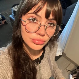 Mary Denilson profile image