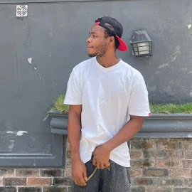 Tzy James profile image