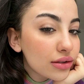 Mia Sophia profile image