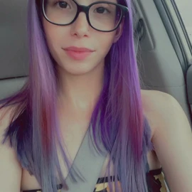 emily white profile image